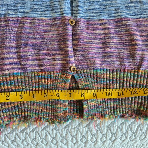 Chic  Multicolor Long Sleeve Fringe Hem Cardigan Size Med NWOT - Picture 4 of 4